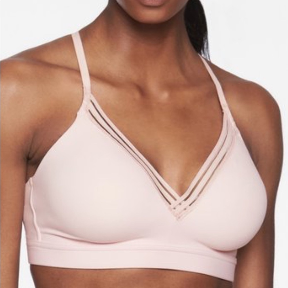 Athleta Everyday Powervita Bra Pink Size L D-DD